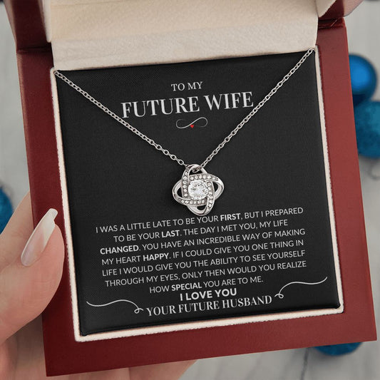 Future Wife - Incredible - Love Knot Necklace